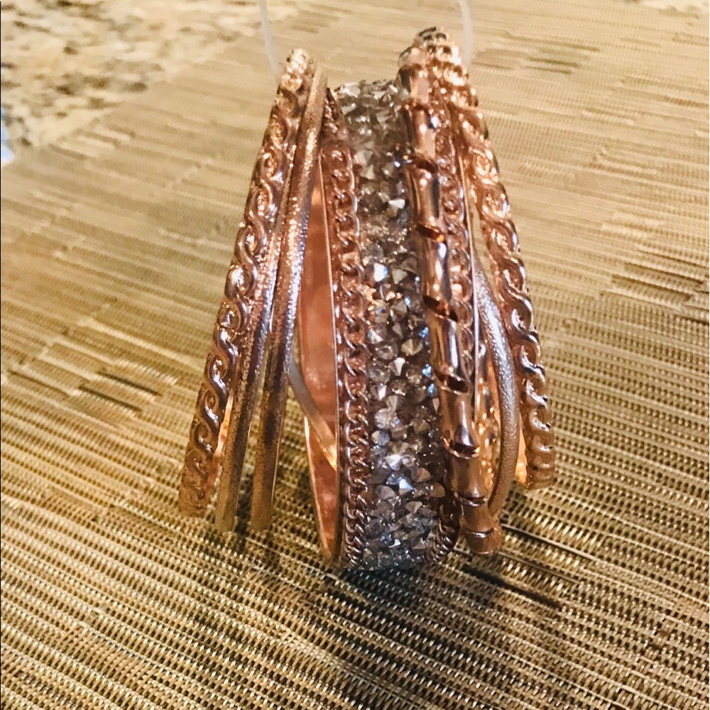 5 for $20! Rose Gold Bangle Bracelets